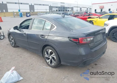 2022 Subaru Legacy Premium z USA, uszkodzony, nr VIN 4S3BWAD68N3028243